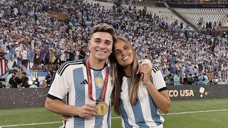 Julián Álvarez y su felicidad al enterarse de que será padre por primera vez